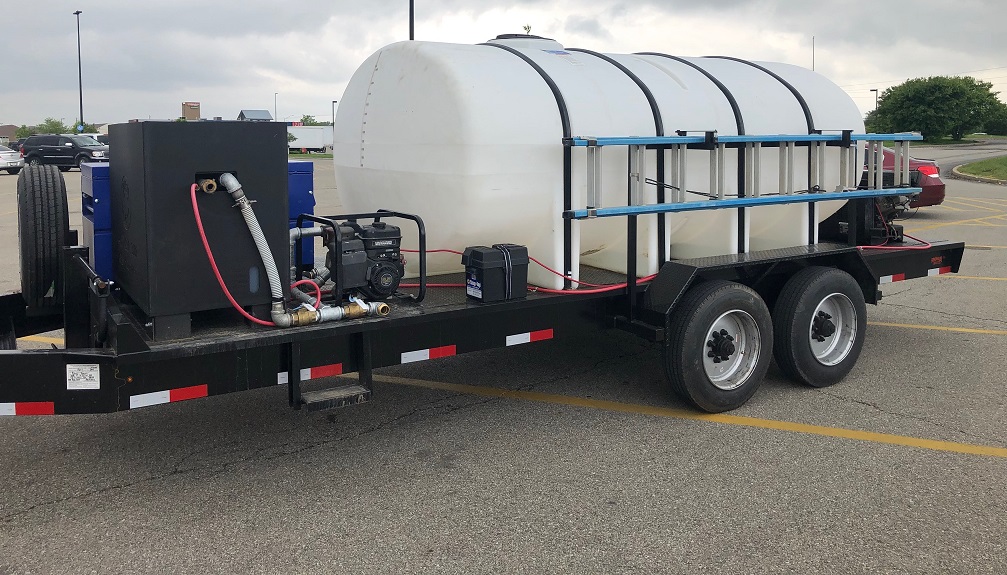 EASY FOAM, INCORPORATED :: 1000-GALLON FOAMING WATER TRAILER FOR SELF-SERVICE CLIENTS